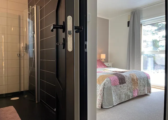 Bosdalhuset * Лавик