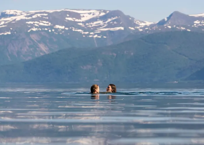Bosdalhuset Дом отдыха Лавик